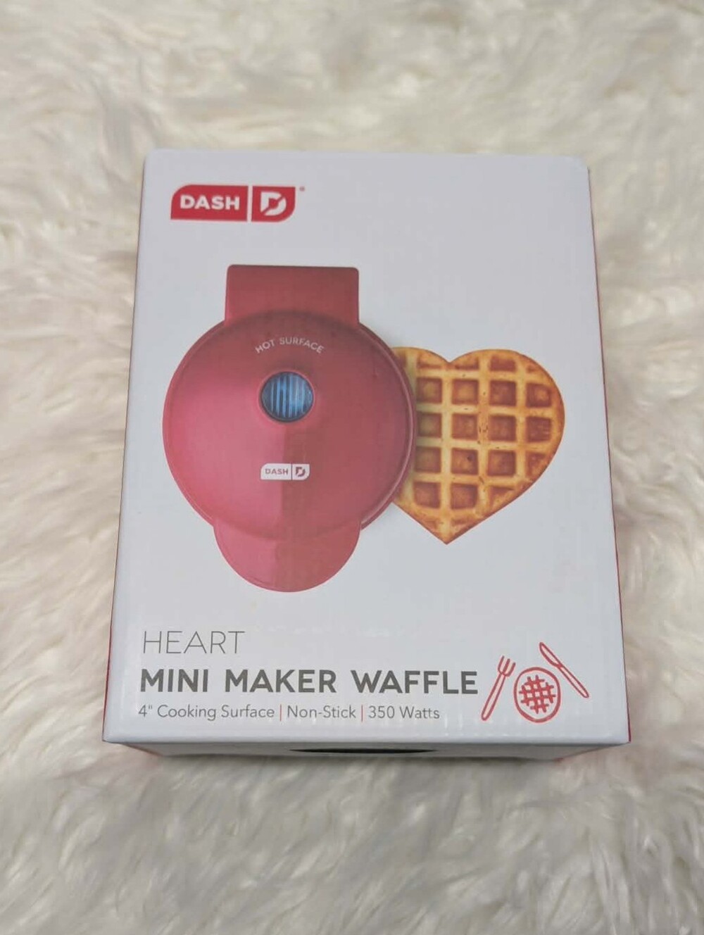 New In Box Red Dash Heart Mini Waffle Maker - Red